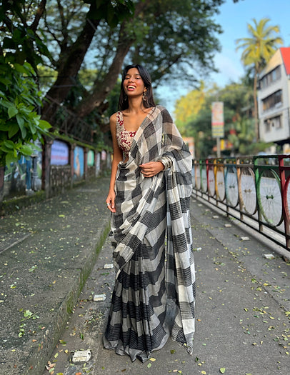 Charcoal Gamcha saree