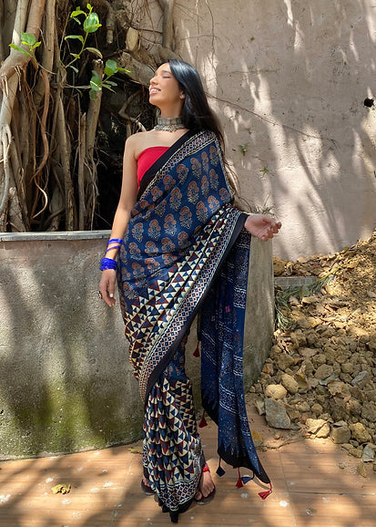 Neeli Pammi Modal silk embroidered pallu saree