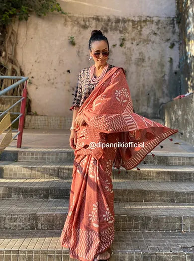 Peachy Mul cotton saree