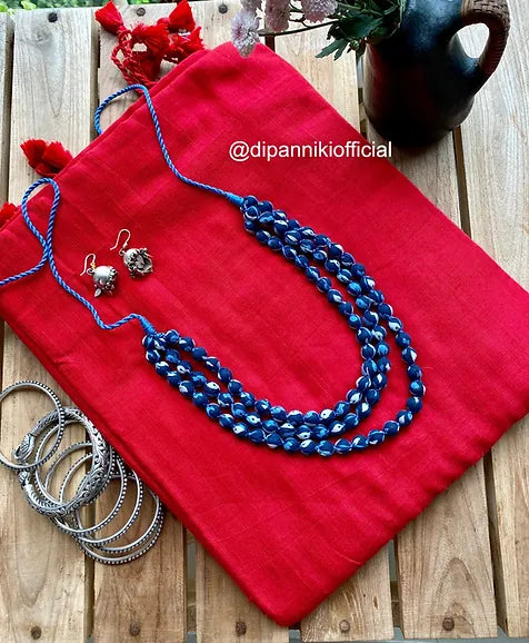 Red mul saree