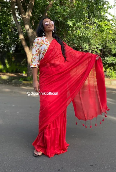 Red mul saree