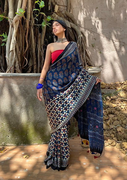 Neeli Pammi Modal silk embroidered pallu saree