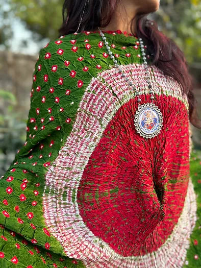 Parrot green chaandni silk dupatta