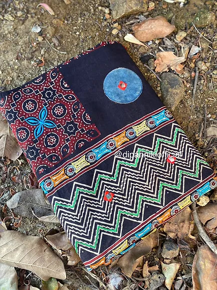 Chakra dupatta- Badan pe sitaare