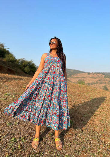 Neeli Cotton Gulabo