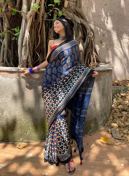 Neeli Pammi Modal silk embroidered pallu saree