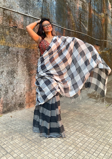 Charcoal Gamcha saree