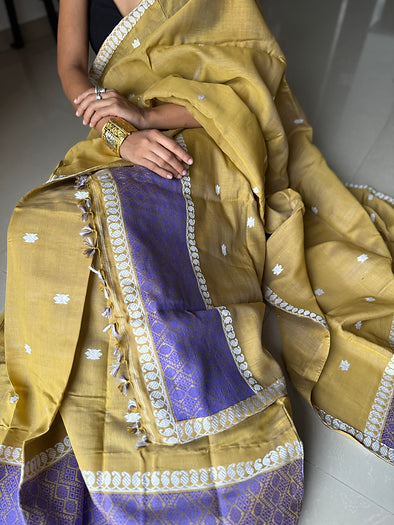 Mekhela 54