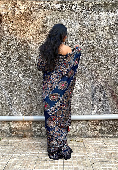 Dhara modal silk embroidered pallu saree