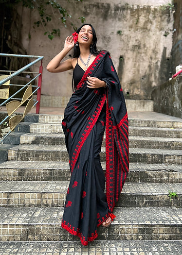 Laali Kaziranga