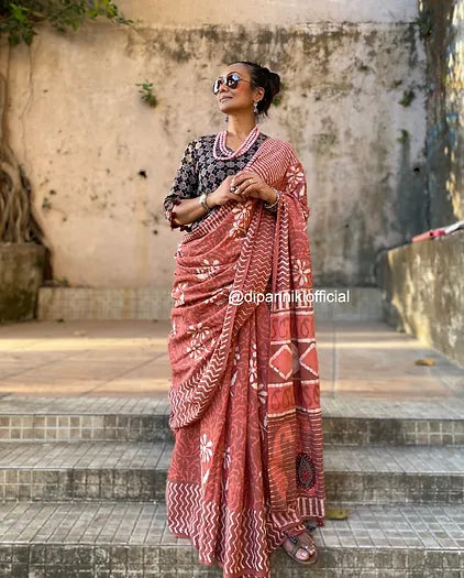 Peachy Mul cotton saree