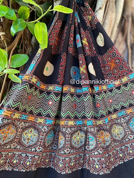 Chakra dupatta- Badan pe sitaare