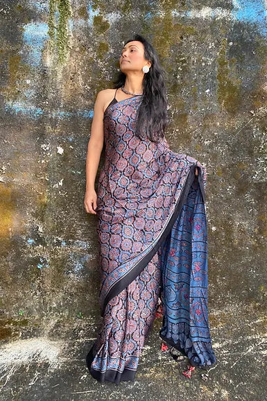 Nazaakat Modal saree