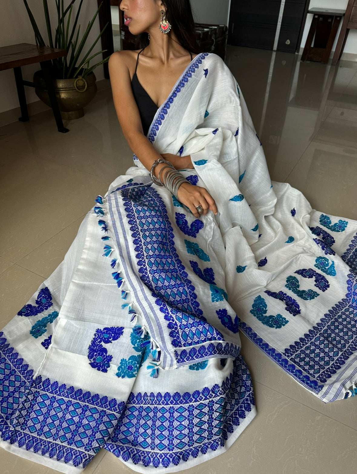 Mekhela 57