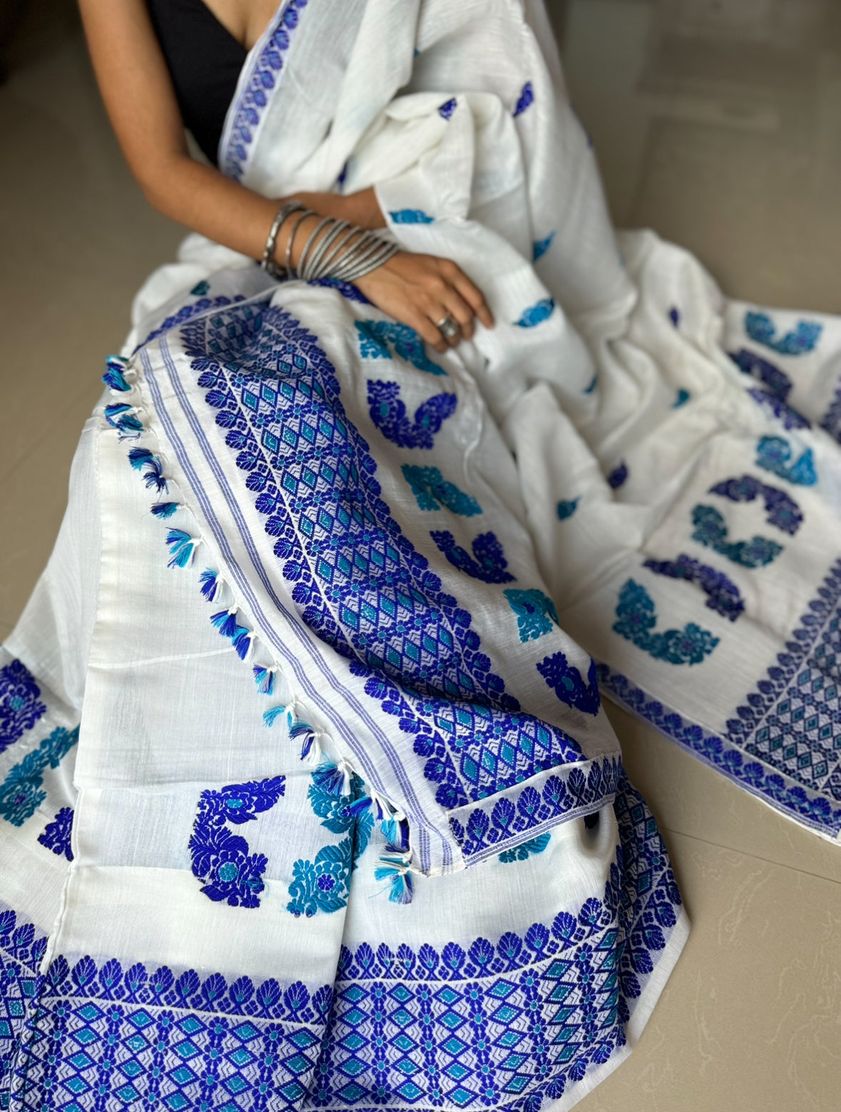 Mekhela 57