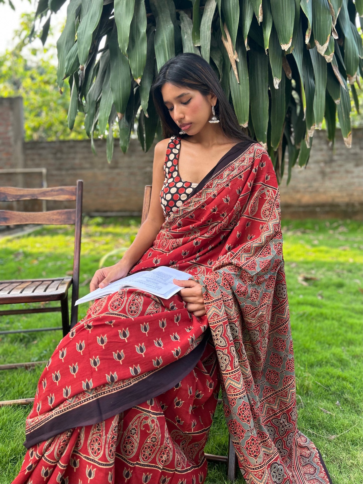 Kairi Lotus Garmi Waali saree