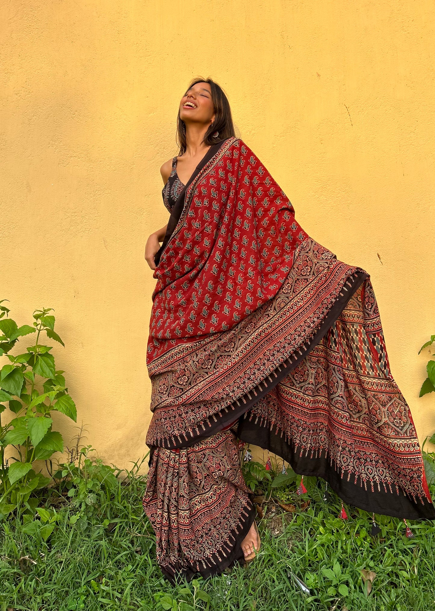 Saaima Garmi Waali saree