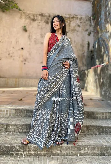 Grey mul cotton saree