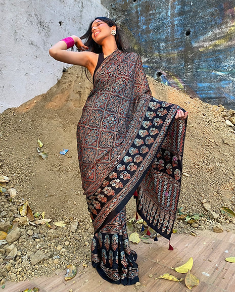 Khwaish Modal silk embroidered pallu saree