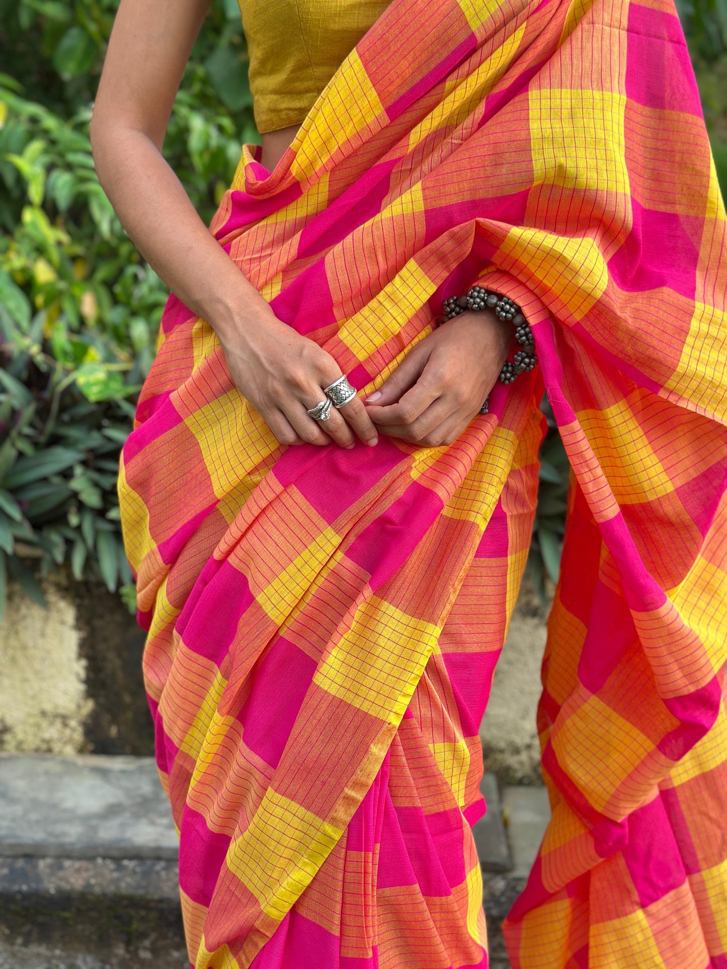 Bubblegum Gamcha saree