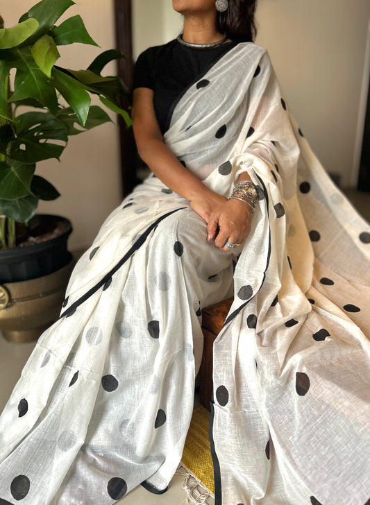 B & W mini polka saree
