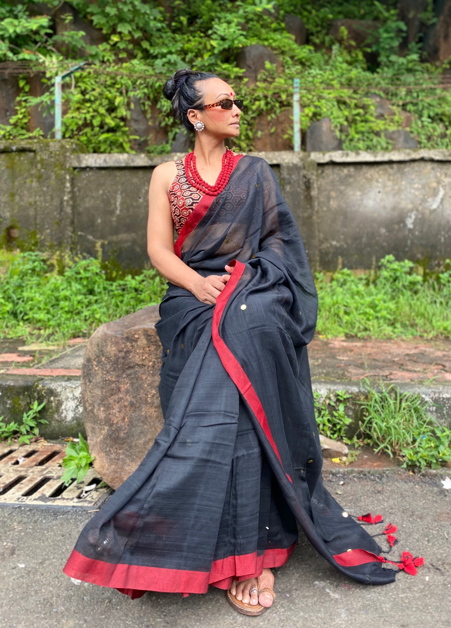Black Tikli Mul Cotton Saree