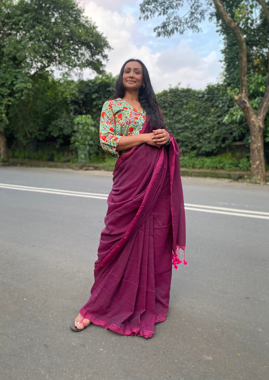 Wine mul saree