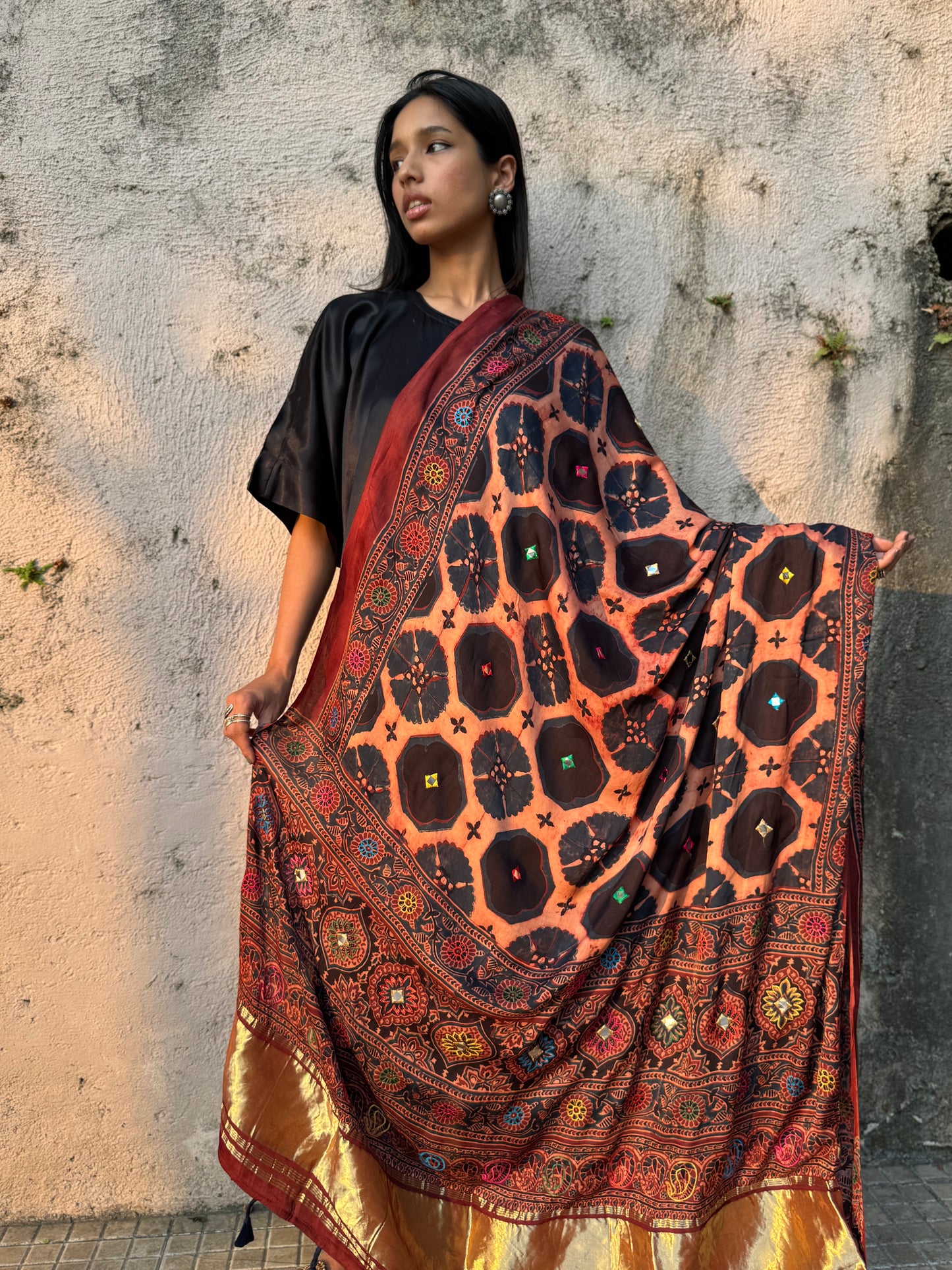 Saanjh Modal Silk Embroidered Dupatta