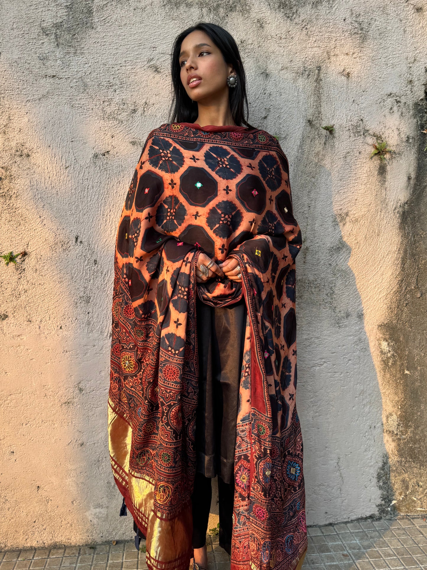 Saanjh Modal Silk Embroidered Dupatta