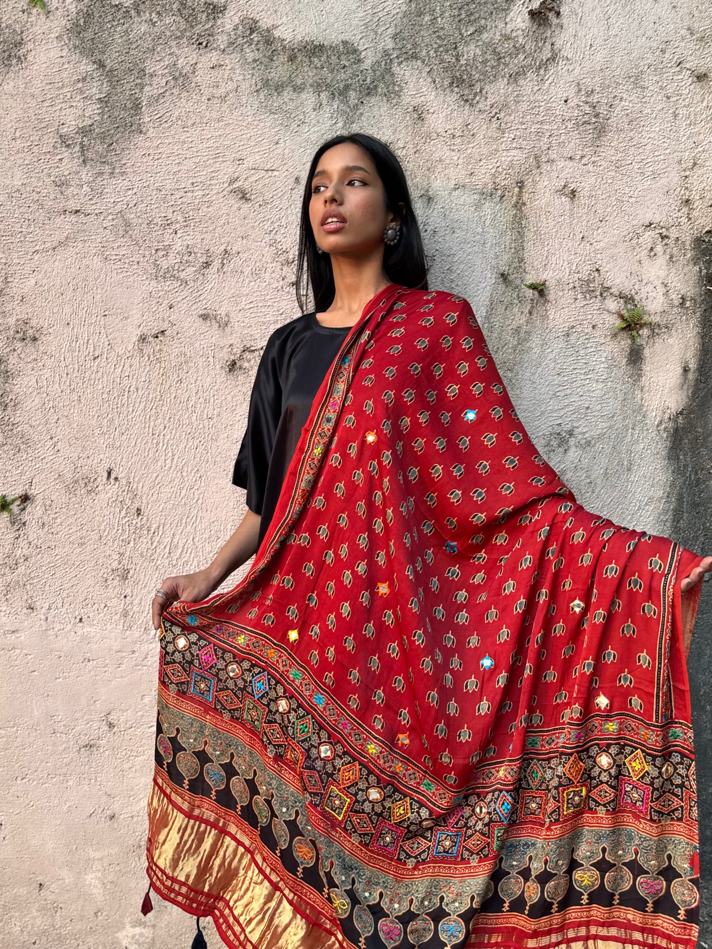 Kamal Modal Silk Embroidered Dupatta