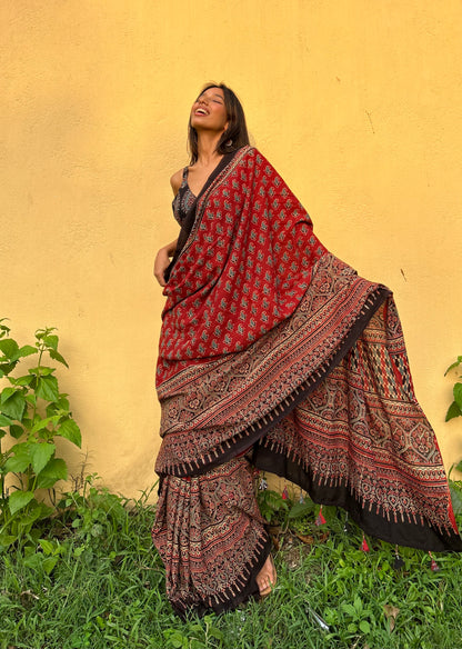 Saaima Garmi Waali saree