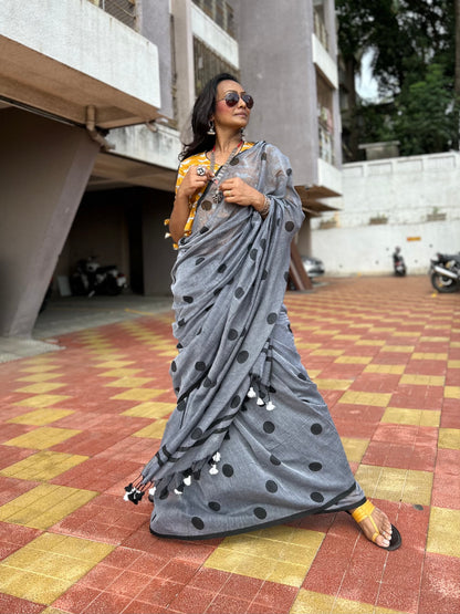 Grey mini polka saree