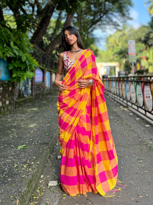 Bubblegum Gamcha saree