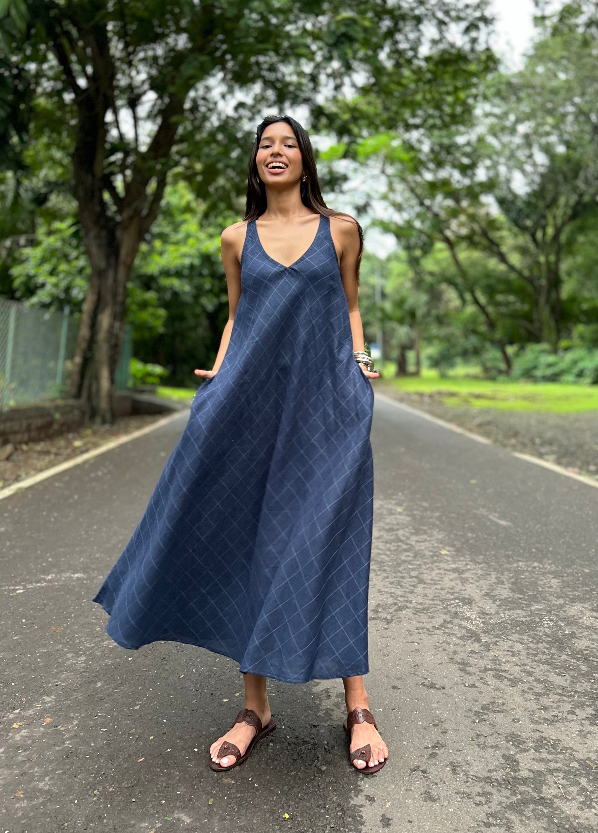 lola linen dress Lola Linen Blend Midi Dress
