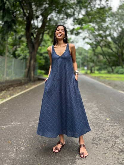 Indigo Lola linen dress