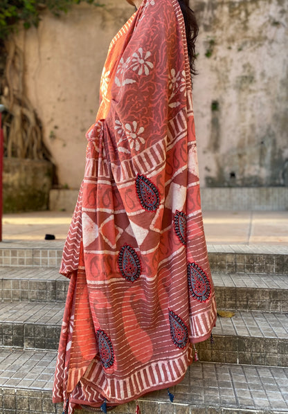 Peachy Mul cotton saree