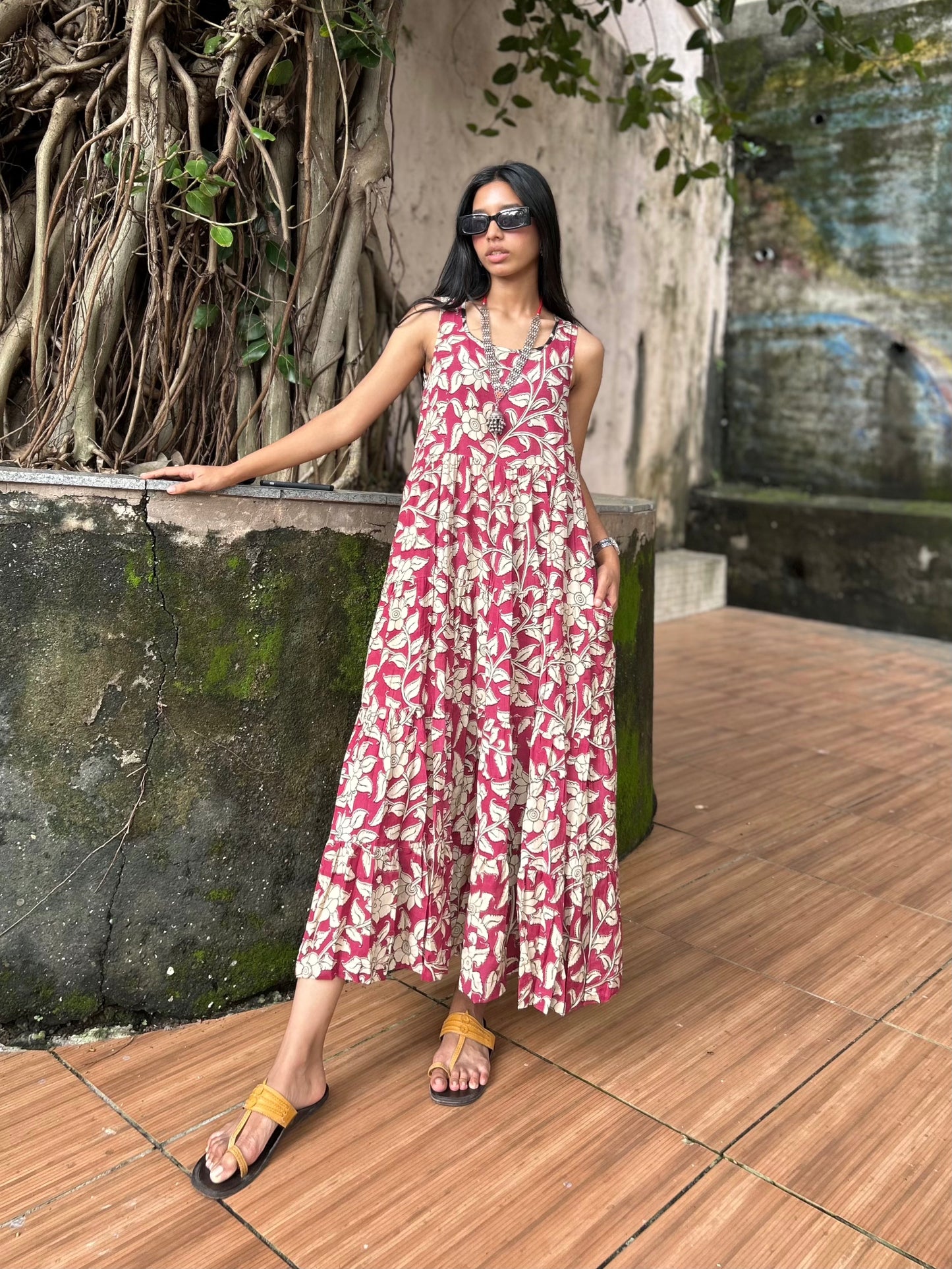 Gulabi Gulabo